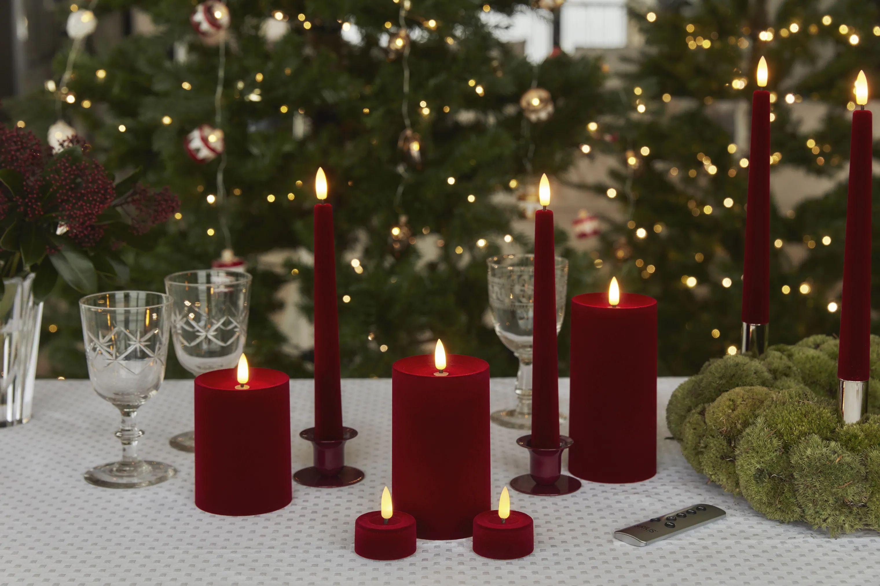 Sirius LED-lys Sille Velour LED Bloklys i Rød, 15 cm, 2