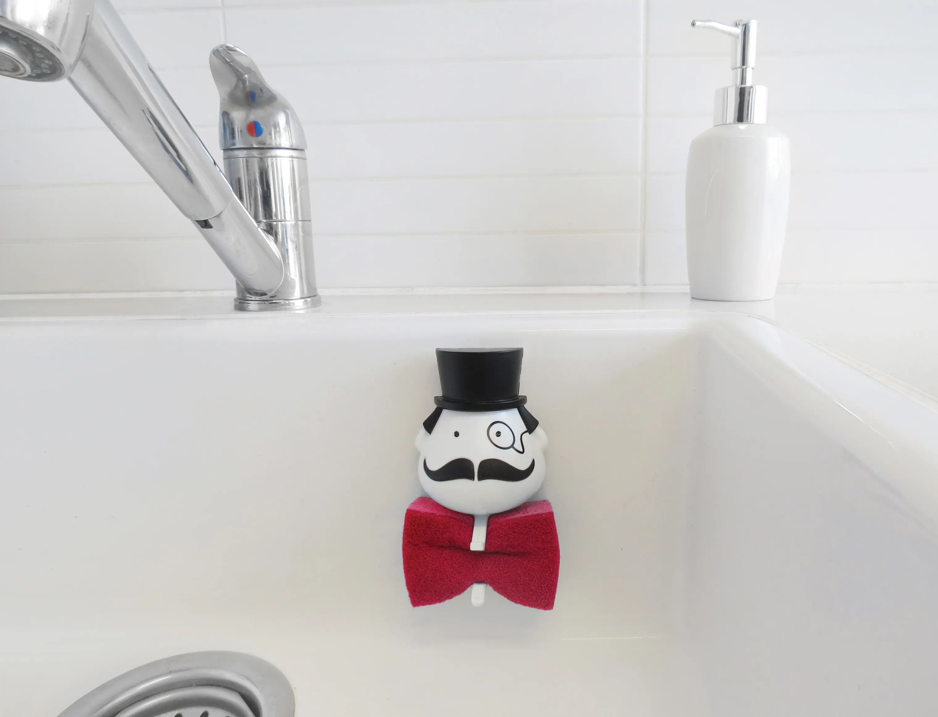 Peleg Design Øvrigt tilbehør til opvask Holder til Skuresvamp - Mr Sponge i Hvid, Sort, 3
