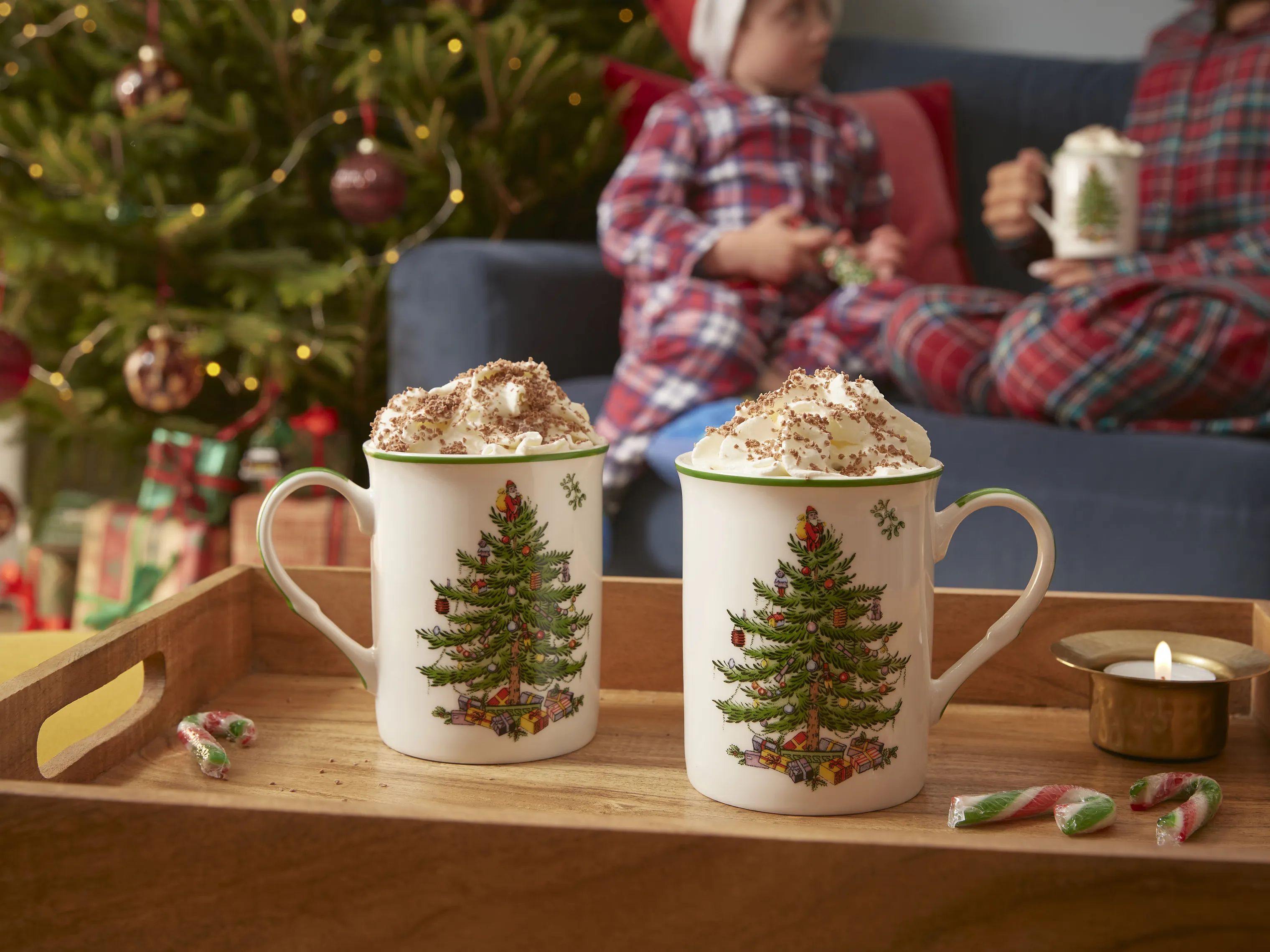 Spode Krus og kopper med hank Christmas Tree Krus - 4 stk. i Hvid/grøn/rød, 2