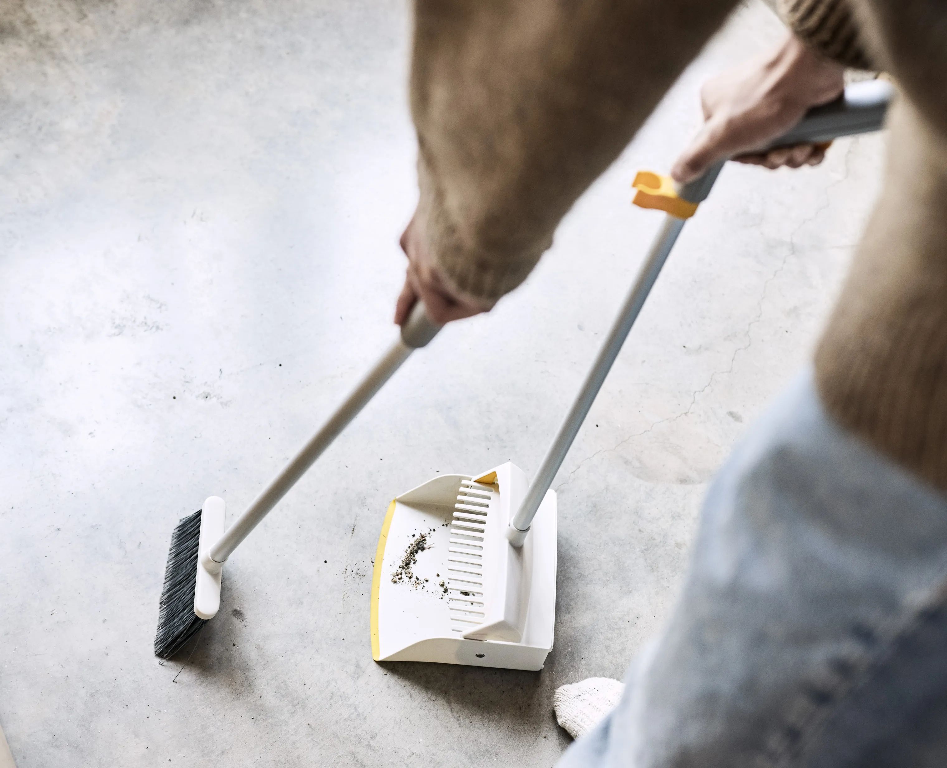 Joseph Joseph Koste og fejebakker CleanTech Fejesæt - 2 dele i Grå, 6