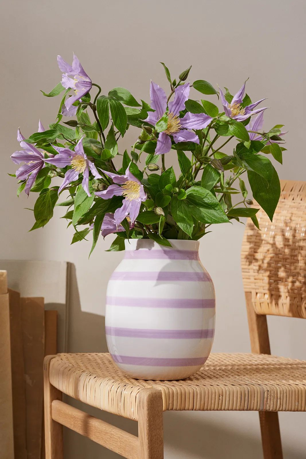Kähler Vaser Omaggio Vase i Lavendel, H20 x Ø16 cm, 3