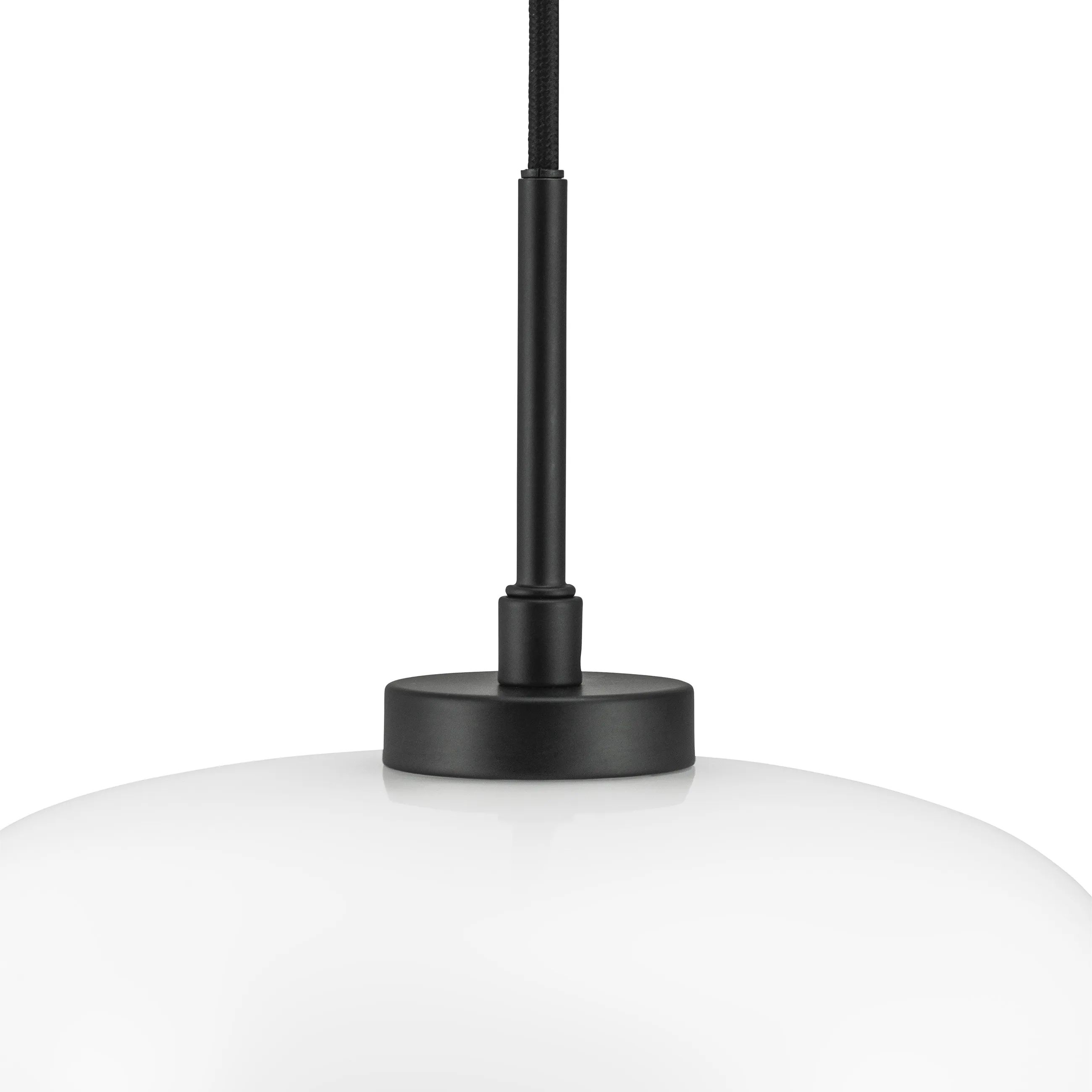 Dyberg Larsen Pendler Arp Pendel i Opal/ Sort, 30 cm, 2