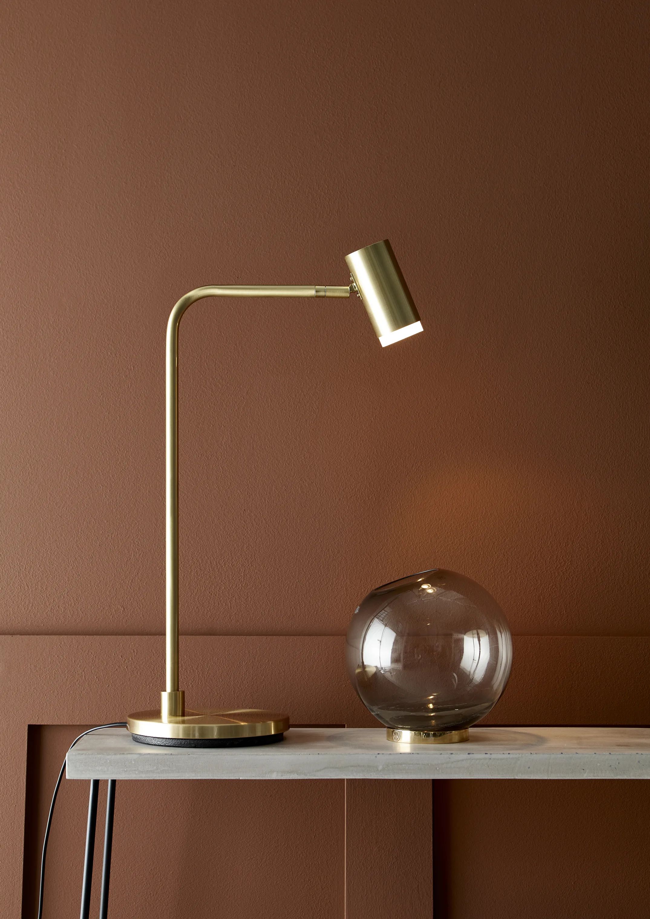 Belid Bordlamper Cato Q Bordlampe i Messing, 2