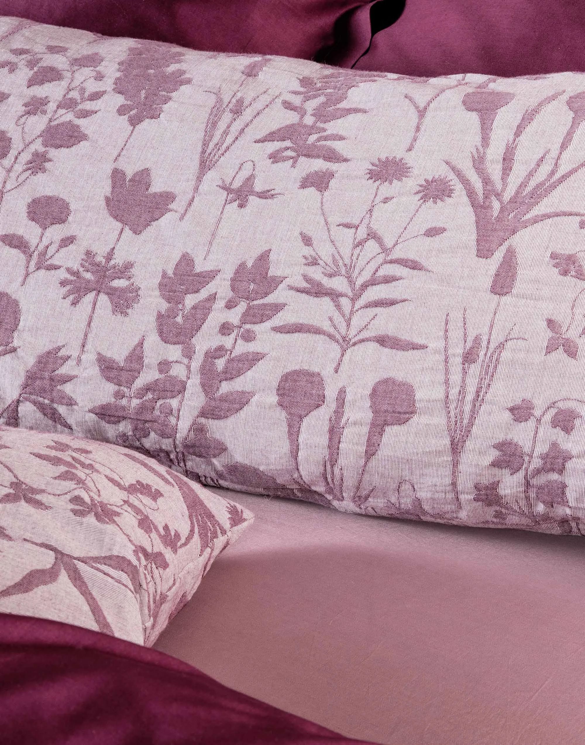 Essenza Pyntepuder Maribel Pyntepude i Pale purple, B40 x L90 cm, 3