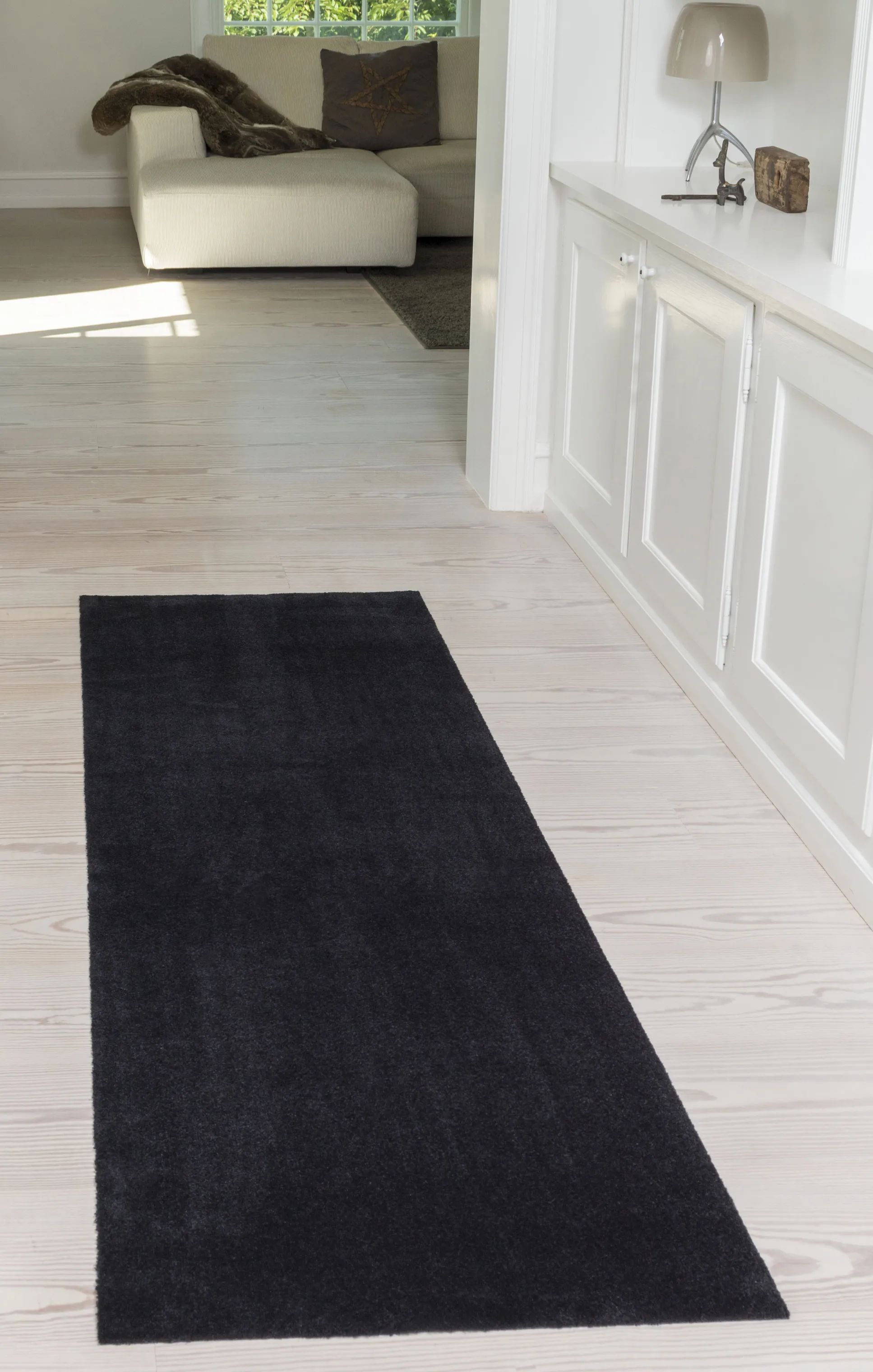 Tica Copenhagen Dørmåtter Uni Color Gulvmåtte i Sort, B67 x L200 cm, 3