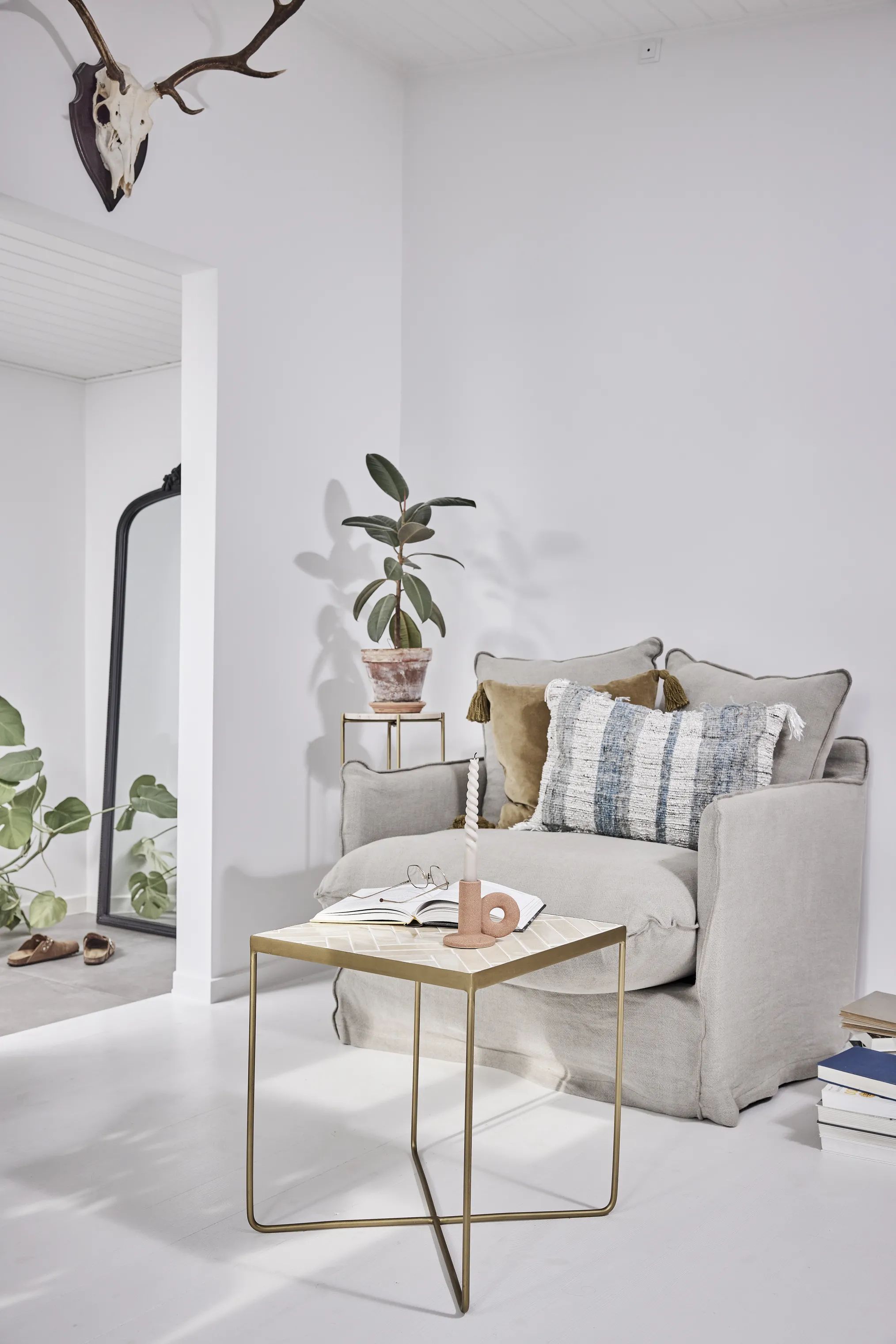 Lene Bjerre Sideborde Marcera Sidebord i Beige/lys guld, 2