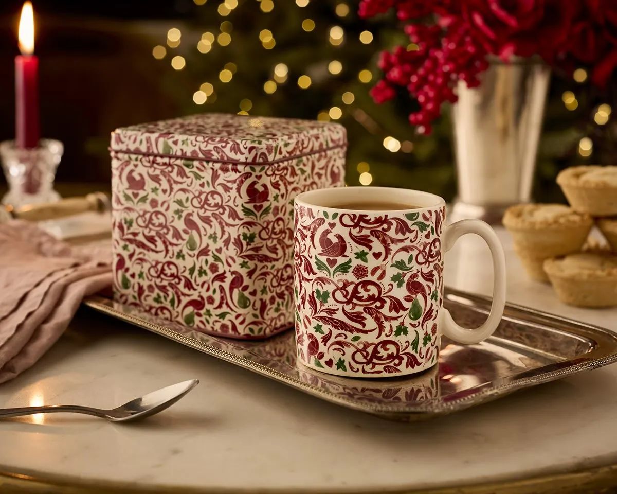 Spode Krus og kopper med hank Yuletide Krus- og dåsesæt - 2 dele i Rød/grøn/hvid, 2