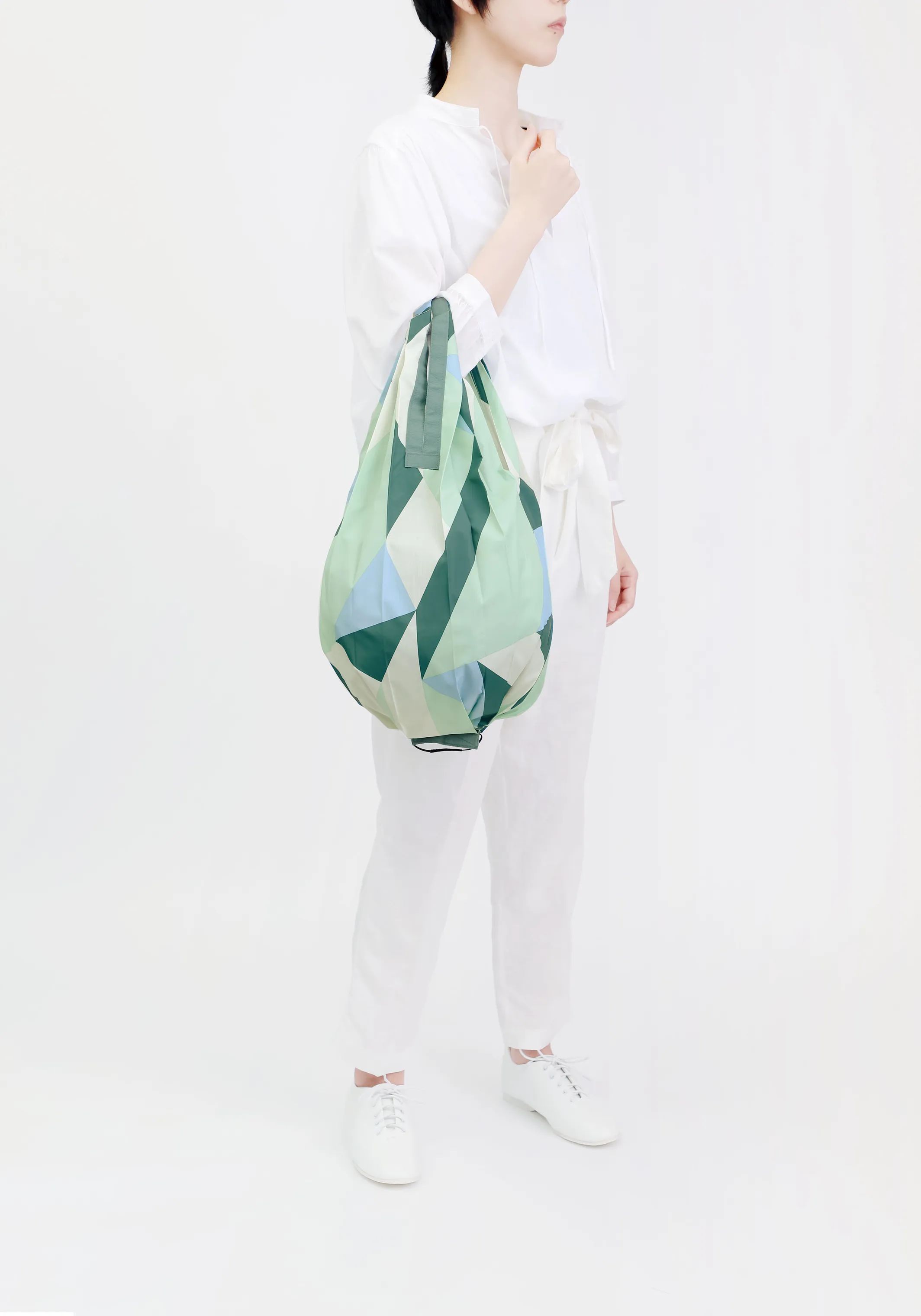 Shupatto Øvrigt interiør Drop Foldbar Taske i Sea Grass, 16 L, 2