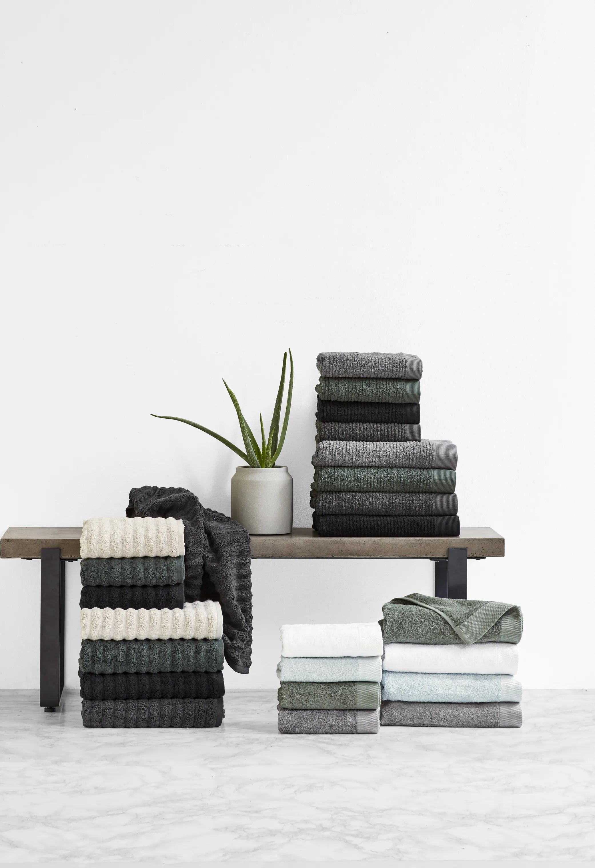 Zone Håndklæder Classic Håndklæde i Grå, B50 x L100 cm, 2