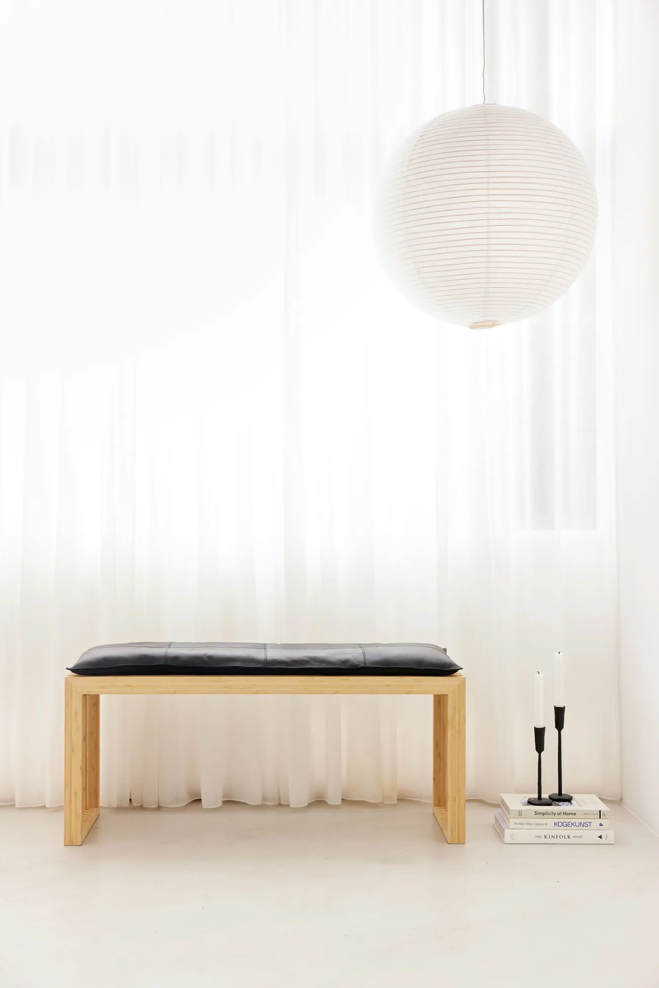 cinas Skamler Rib Bænk inkl. sort hynde i Bambus/sort, 104 cm, 2