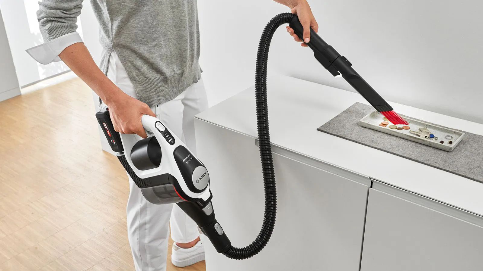 Bosch Støvsugere Unlimited Forlængerslange BHZUFEHN i Sort, 2