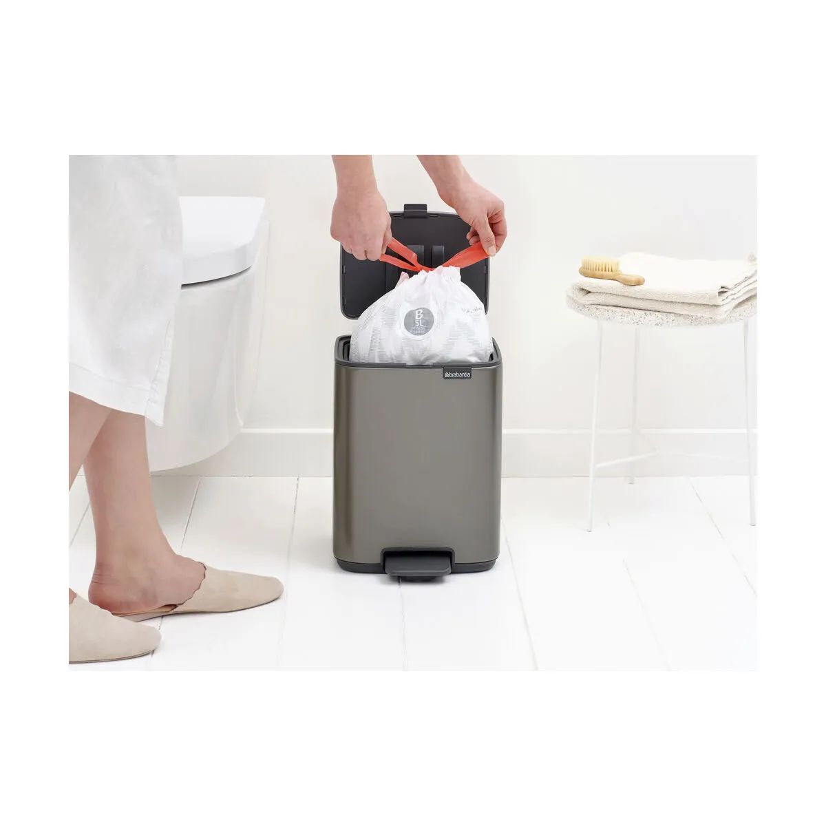 Brabantia Pedalspande Bo Pedalspand i Platinum, 7 L, 5
