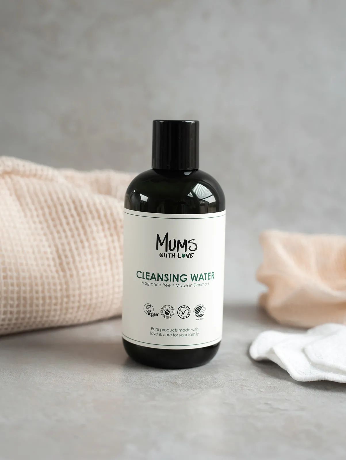 Mums with love Ansigtspleje Cleansing Water i 250 ml, 2