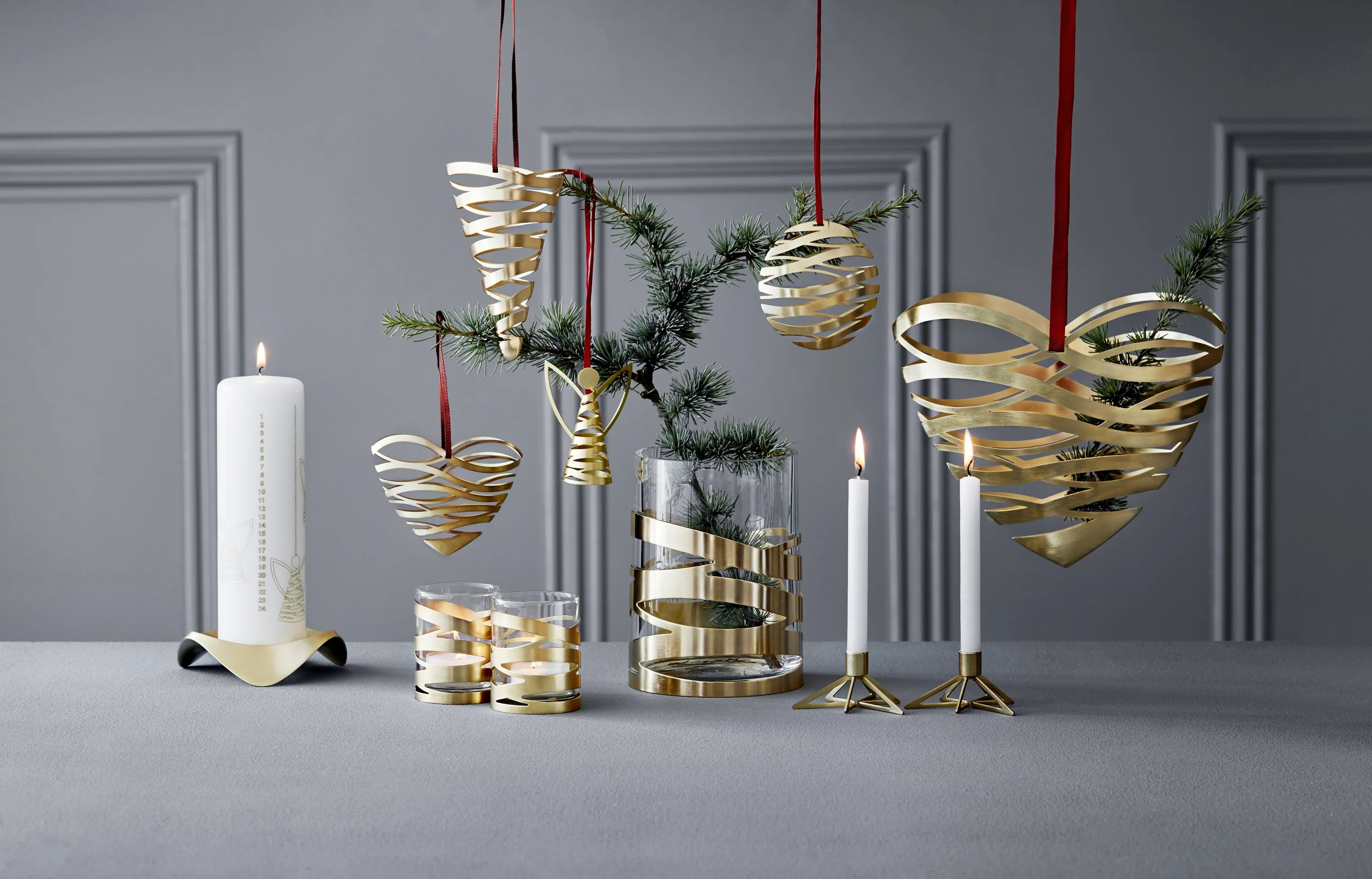 Stelton Juleophæng Christmas Tangle Tangle Ornament Juleophæng - Julekugle i Guldfarvet, 3 cm, 2