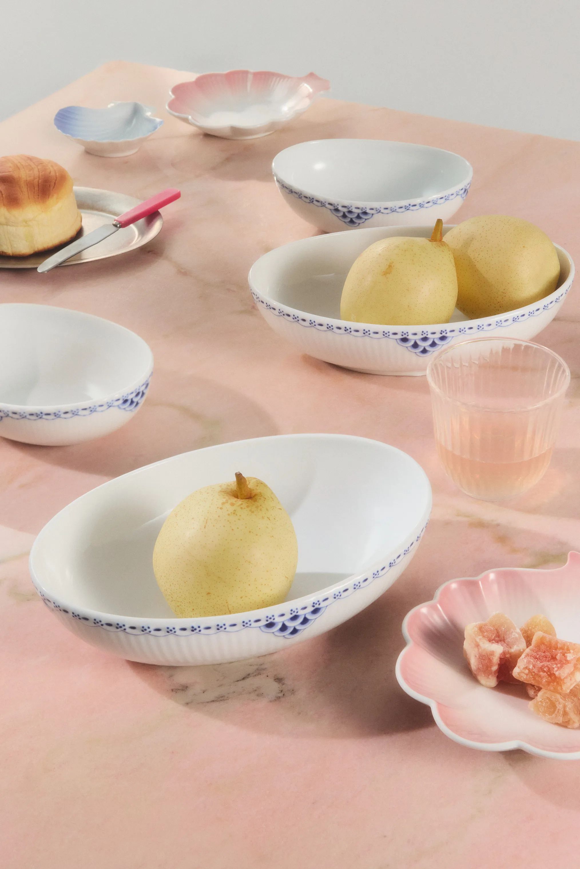 Royal Copenhagen Serveringsskåle Prinsesse Skål i Koboltblå/hvid, 2