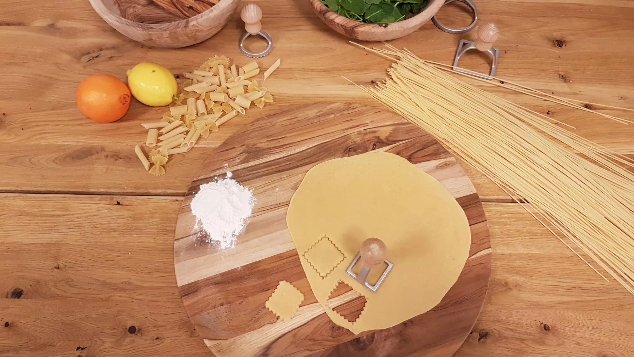 Küchenprofi Ravioliudstyr Raviolistempel i M6, 3