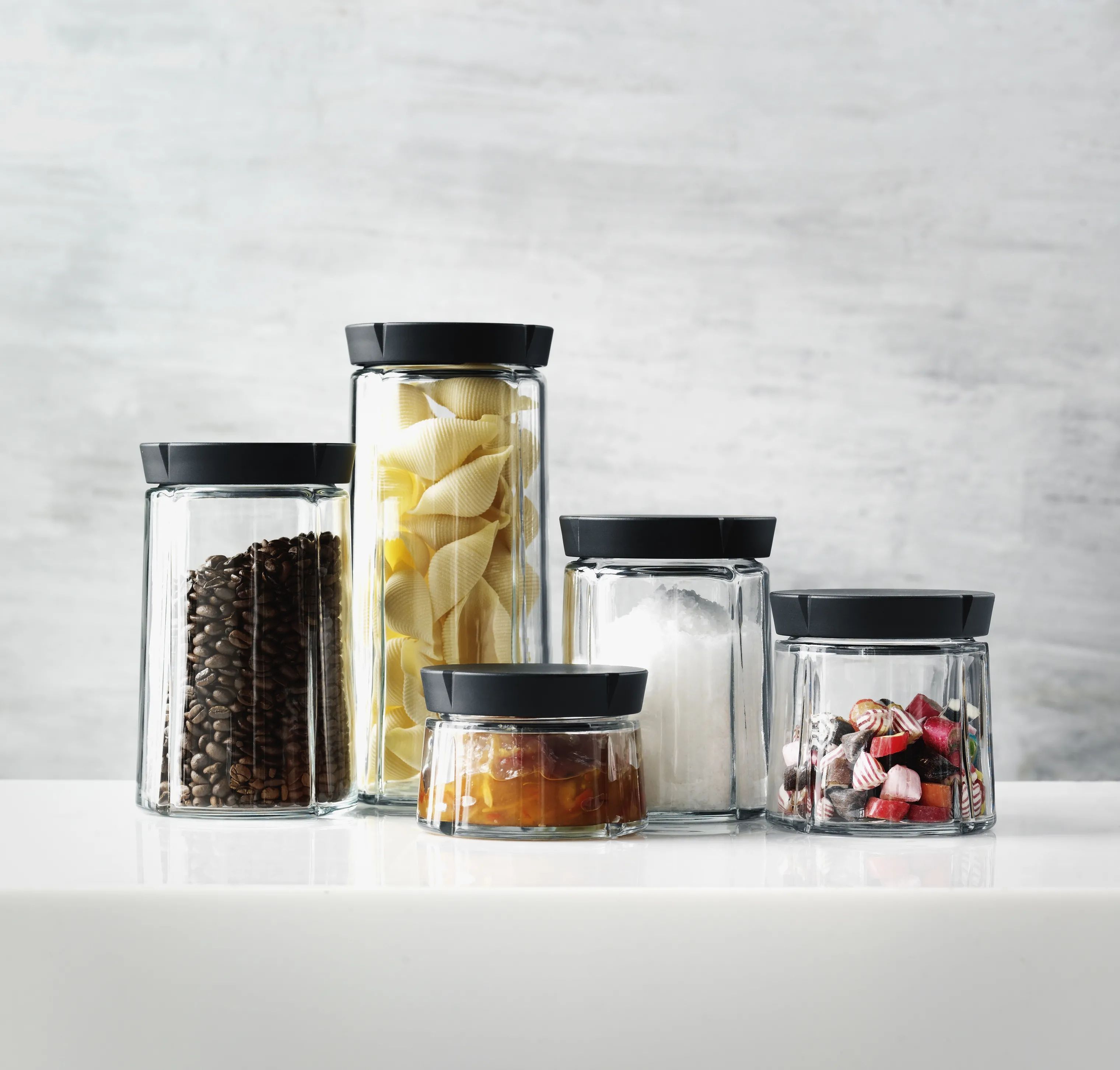 Rosendahl Opbevaringsglas Grand Cru Opbevaringsglas i Klar/sort, 0.75 L, 2