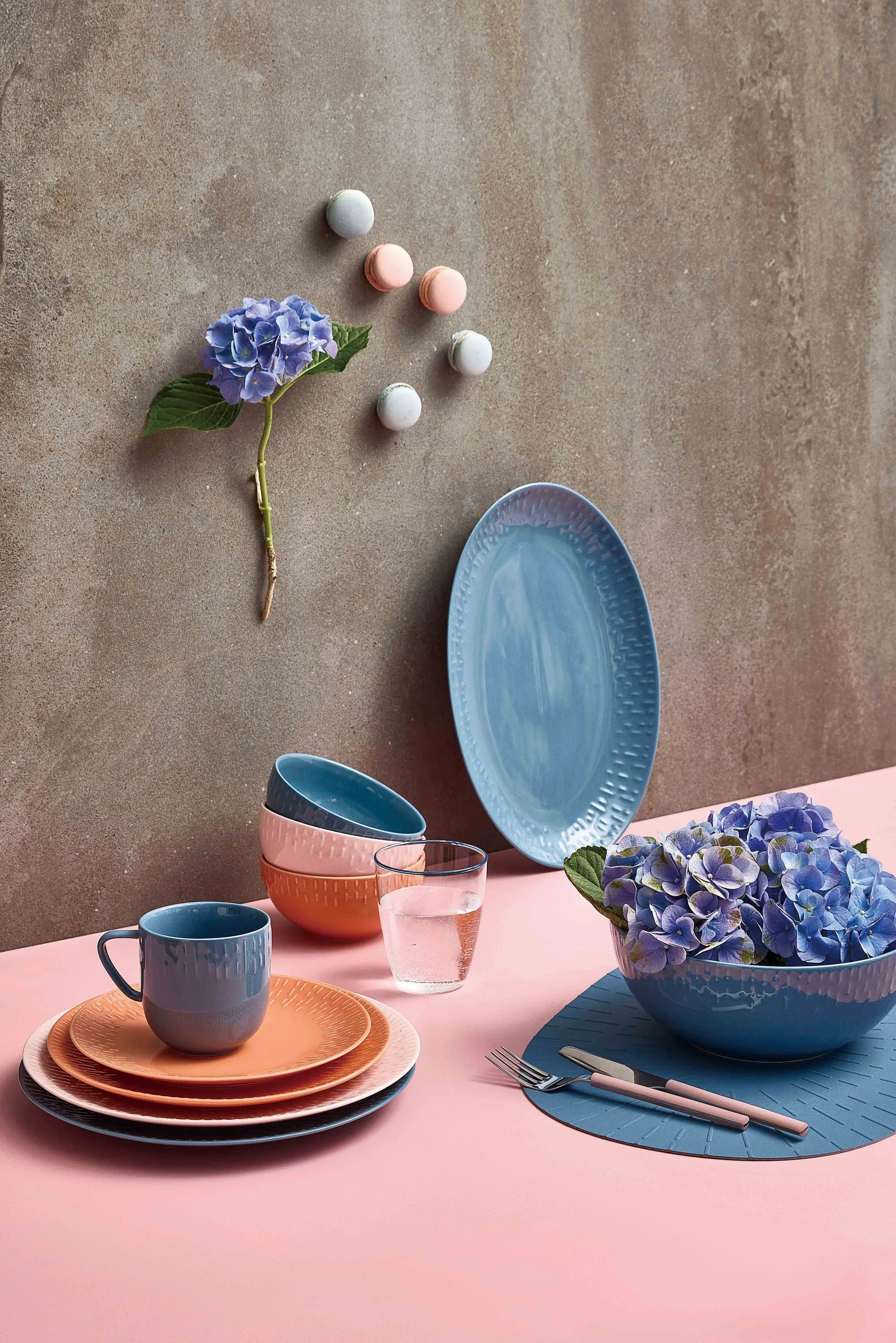Life In Colour Serveringsfade Confetti Ovalt fad i Blueberry, 2