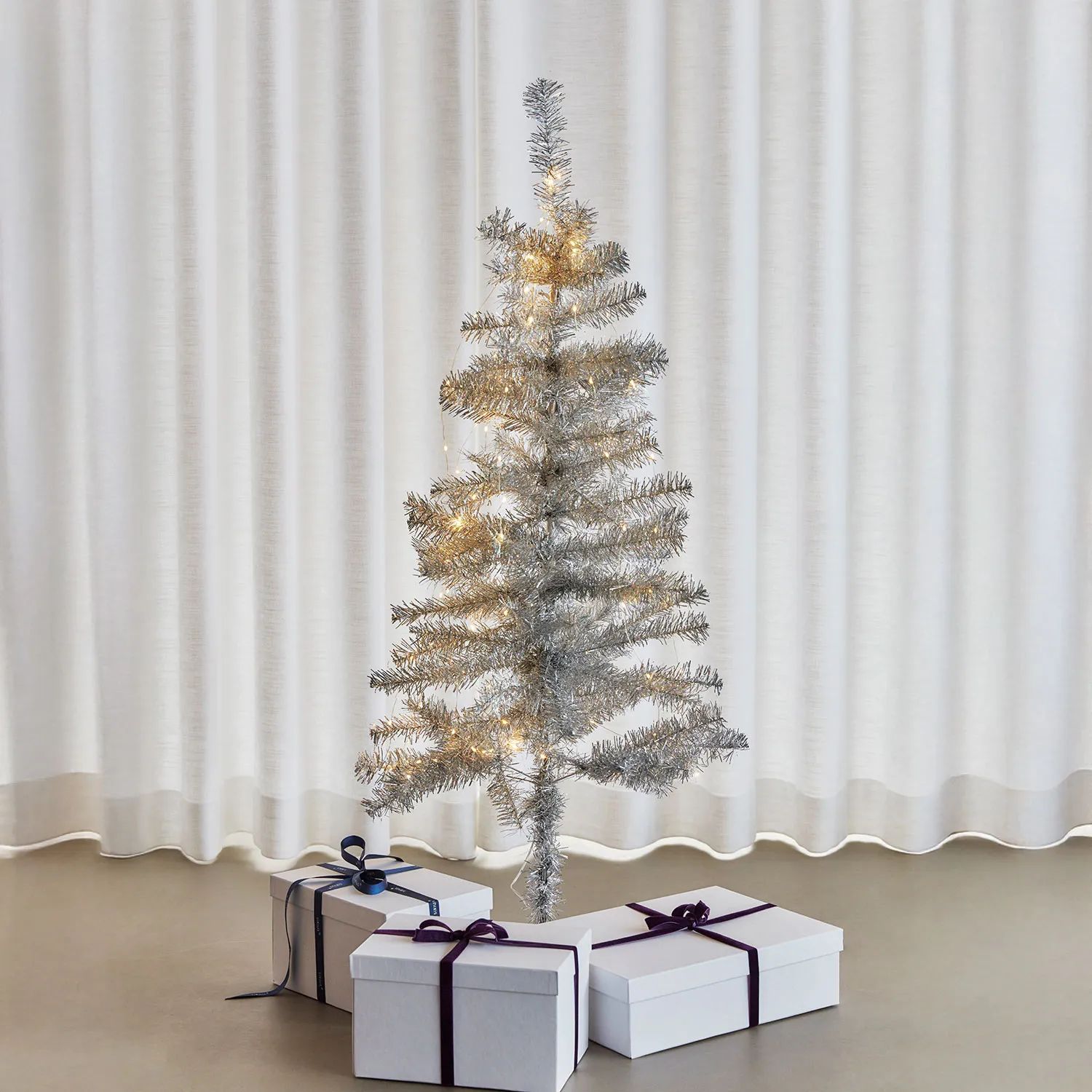 Sirius Juletræer Happy Kunstigt Juletræ m. LED i Sølv, 2