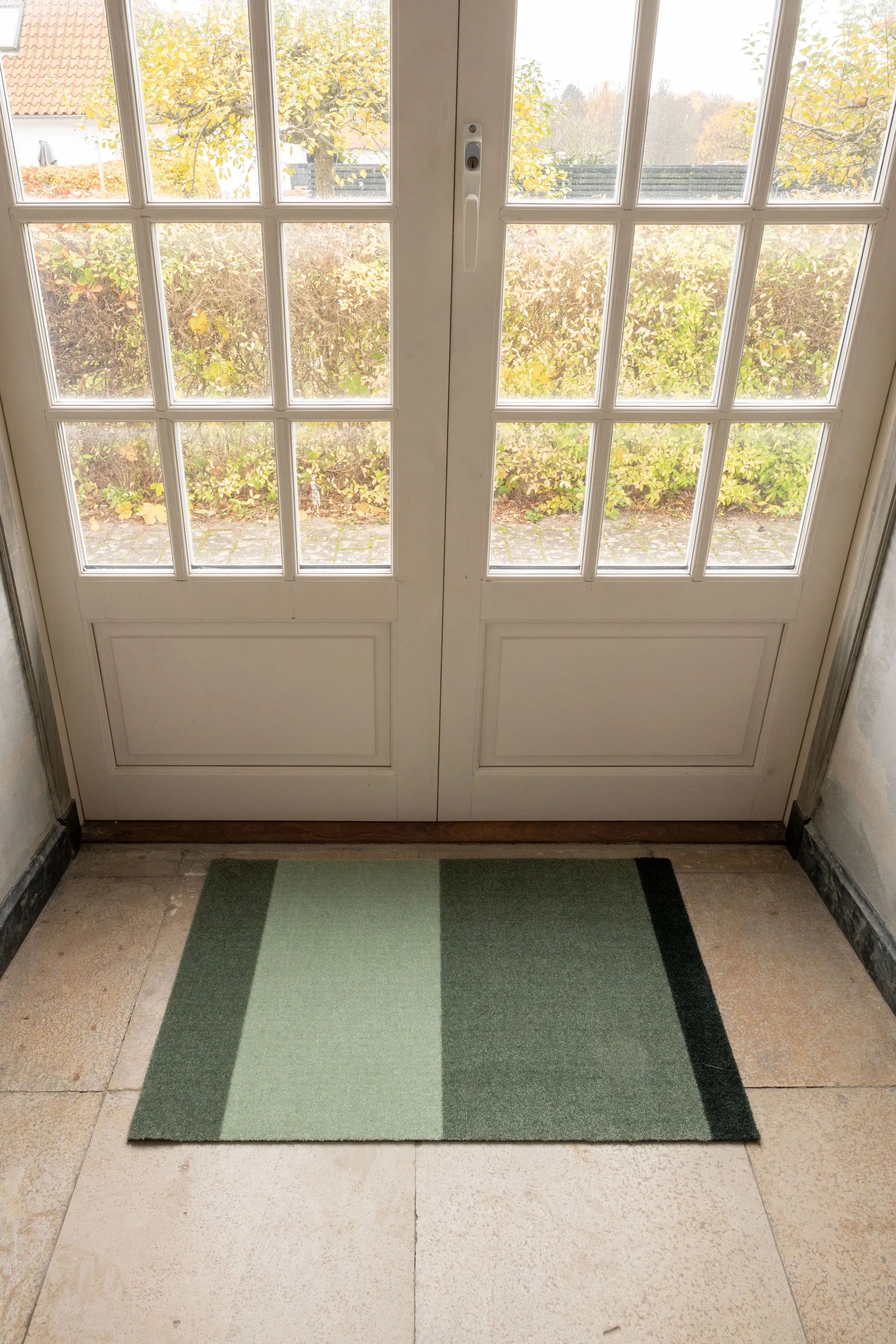 Tica Copenhagen Dørmåtter Stripes Horisontal Gulvmåtte i lysegrøn/støvetgrøn/mørkegrøn, B60 x L90 cm, 2
