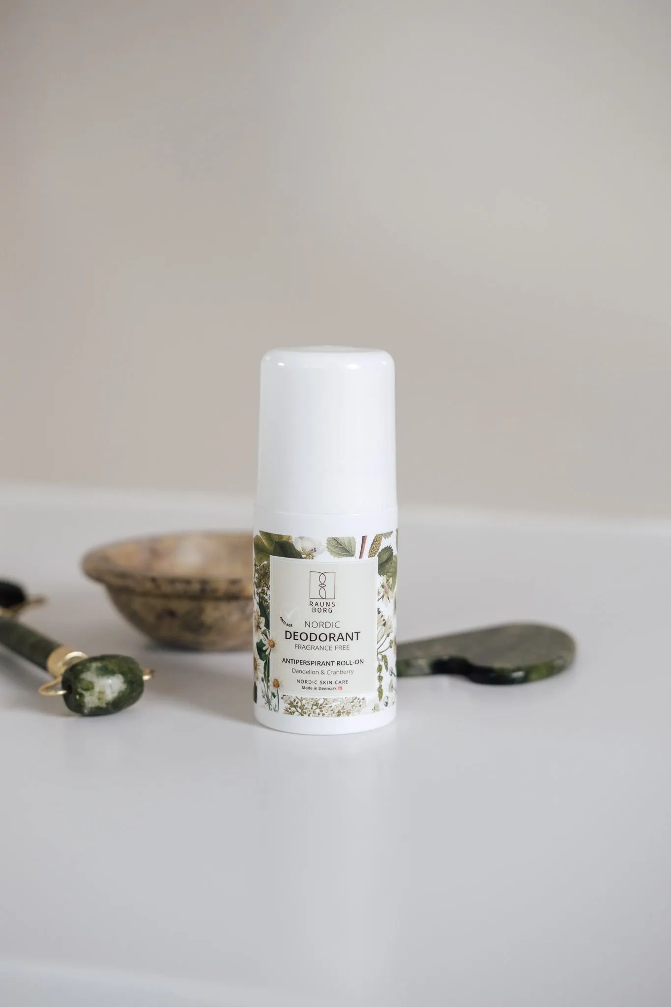 Raunsborg Kropspleje Nordic Roll-On Deodorant i Hvid, 2