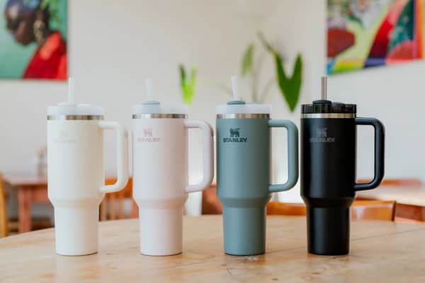 The Quencher H2.0 Flowstate Tumbler, cream tonal, large