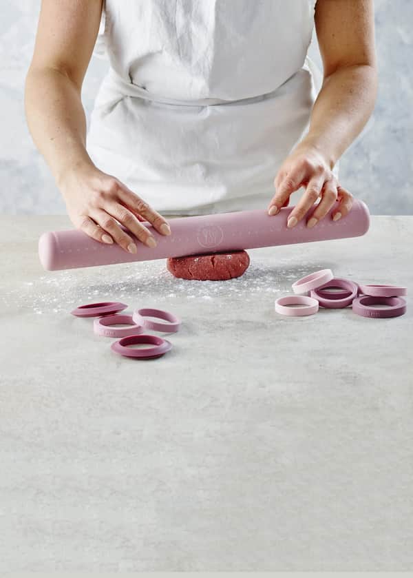 by Ditte Julie - Justerbar Kagerulle - L 43 cm - Plastik/silikone ...