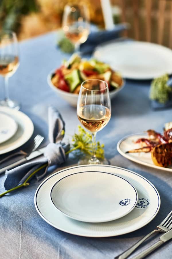 royal-copenhagen-blueline-coupe-tallerken-19-cm-porcel-n-hvid